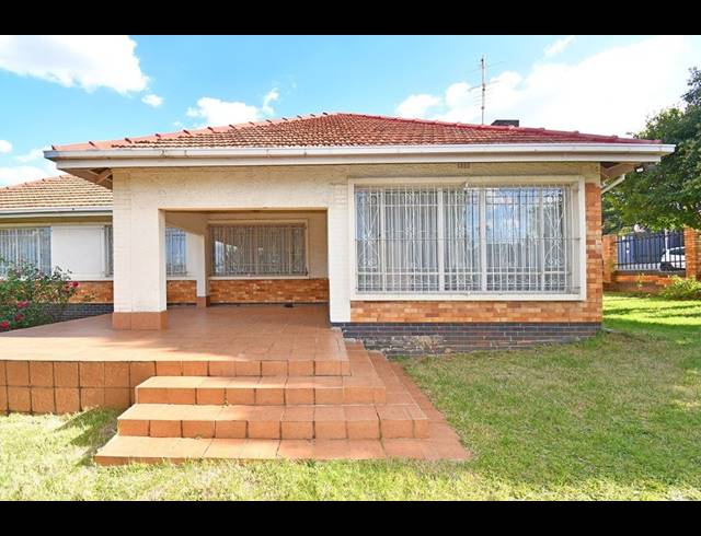3 BEDROOM HOUSE TO LET IN SYDENHAM